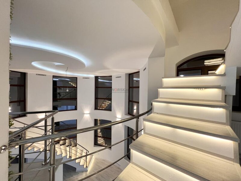 Prelungirea Ghencea, vila unicat, arhitectura modernista, rezidential/business.